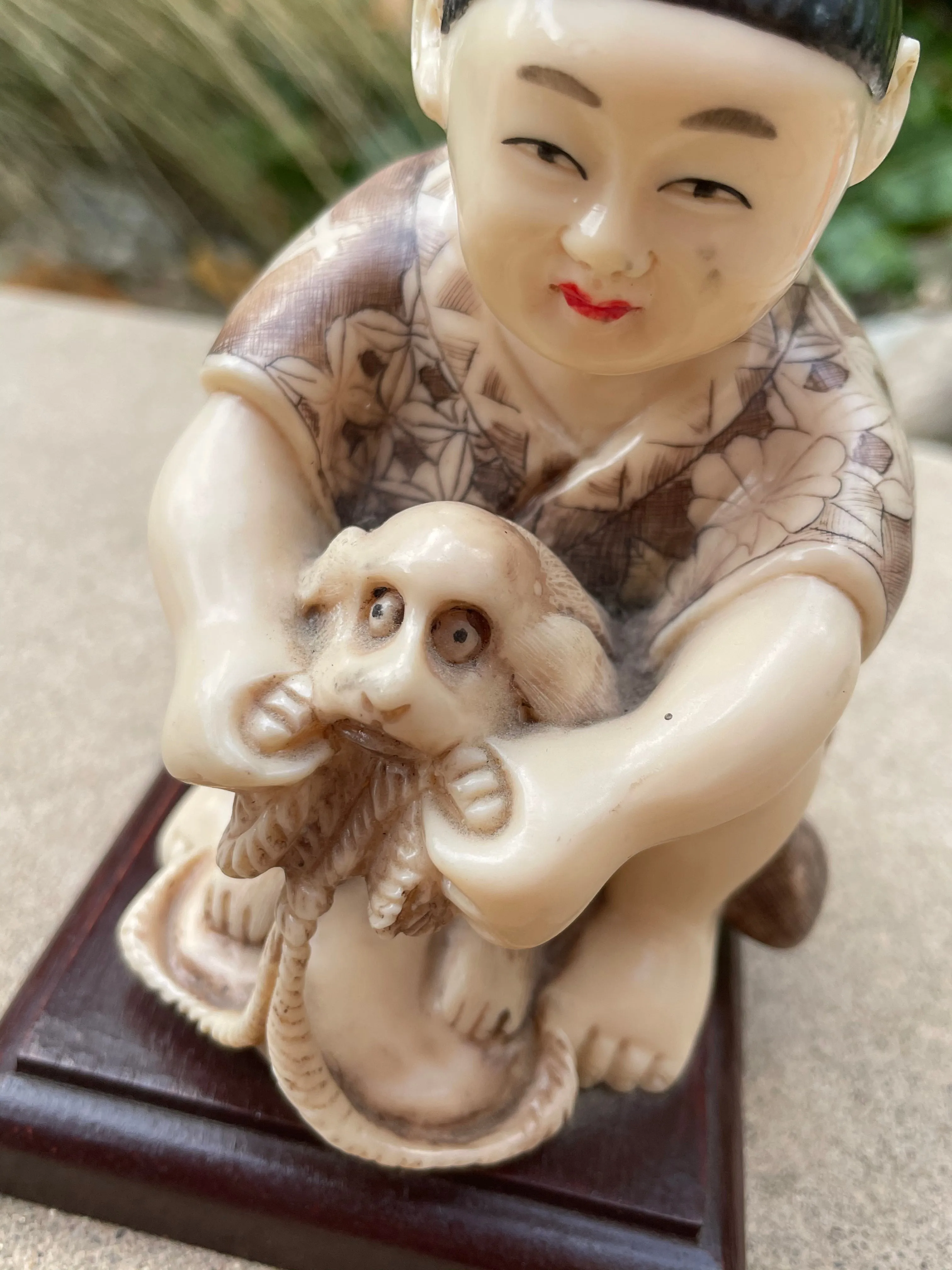 Antique Vintage Asian Oriental Woman Girl Dog Figurine Art Carved Resin Statue