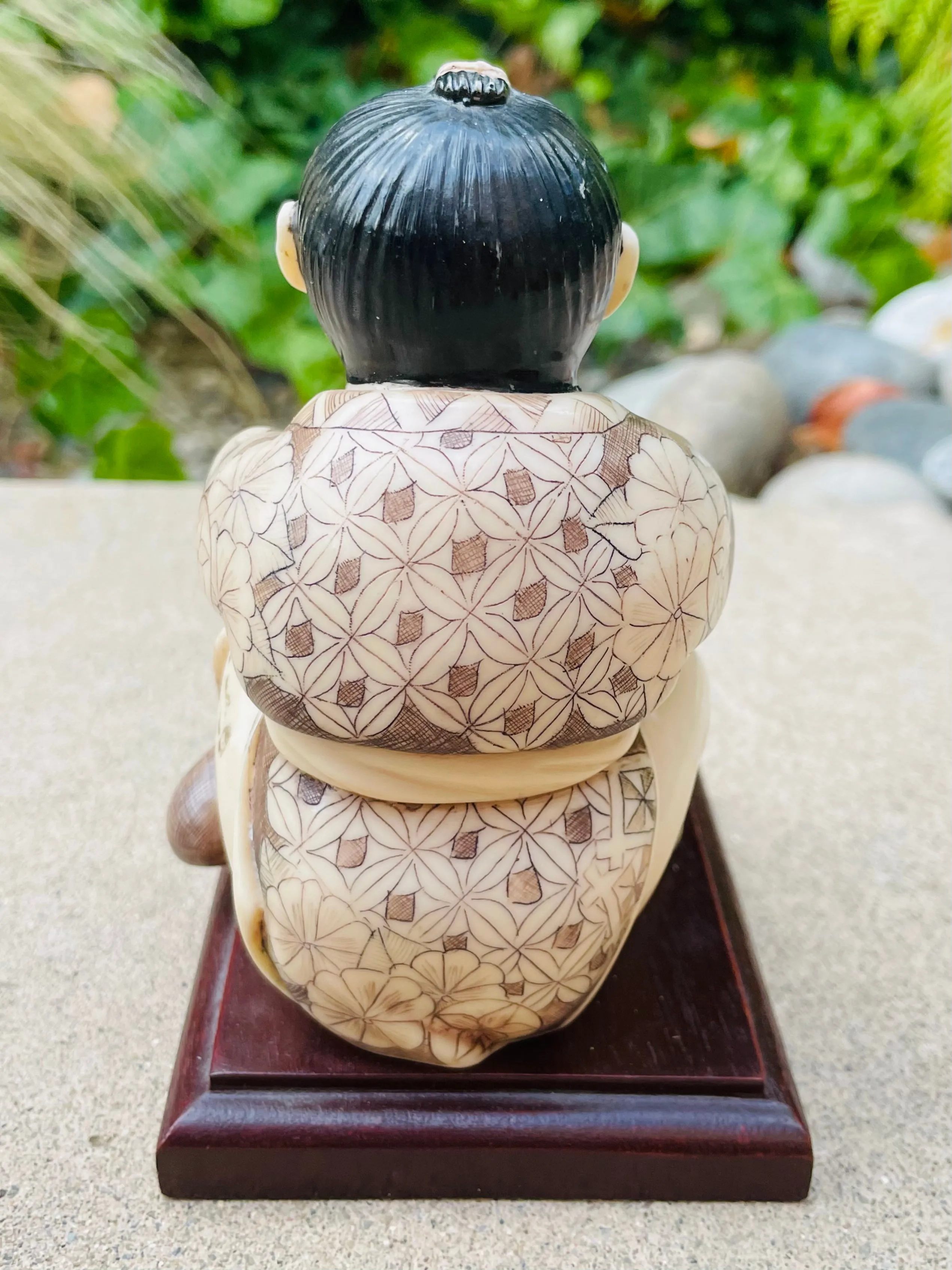 Antique Vintage Asian Oriental Woman Girl Dog Figurine Art Carved Resin Statue