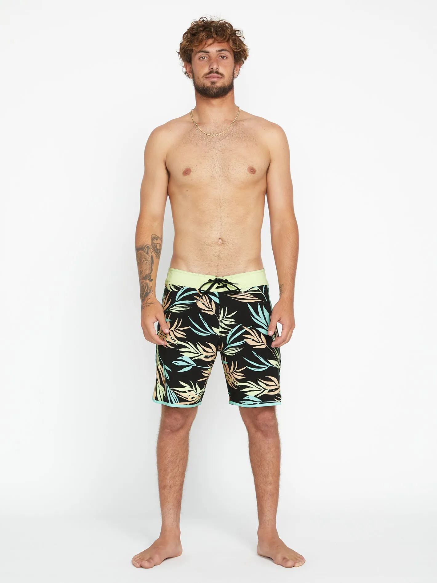 Bleeding Leaf Mod 18" Boardshort - BLACK