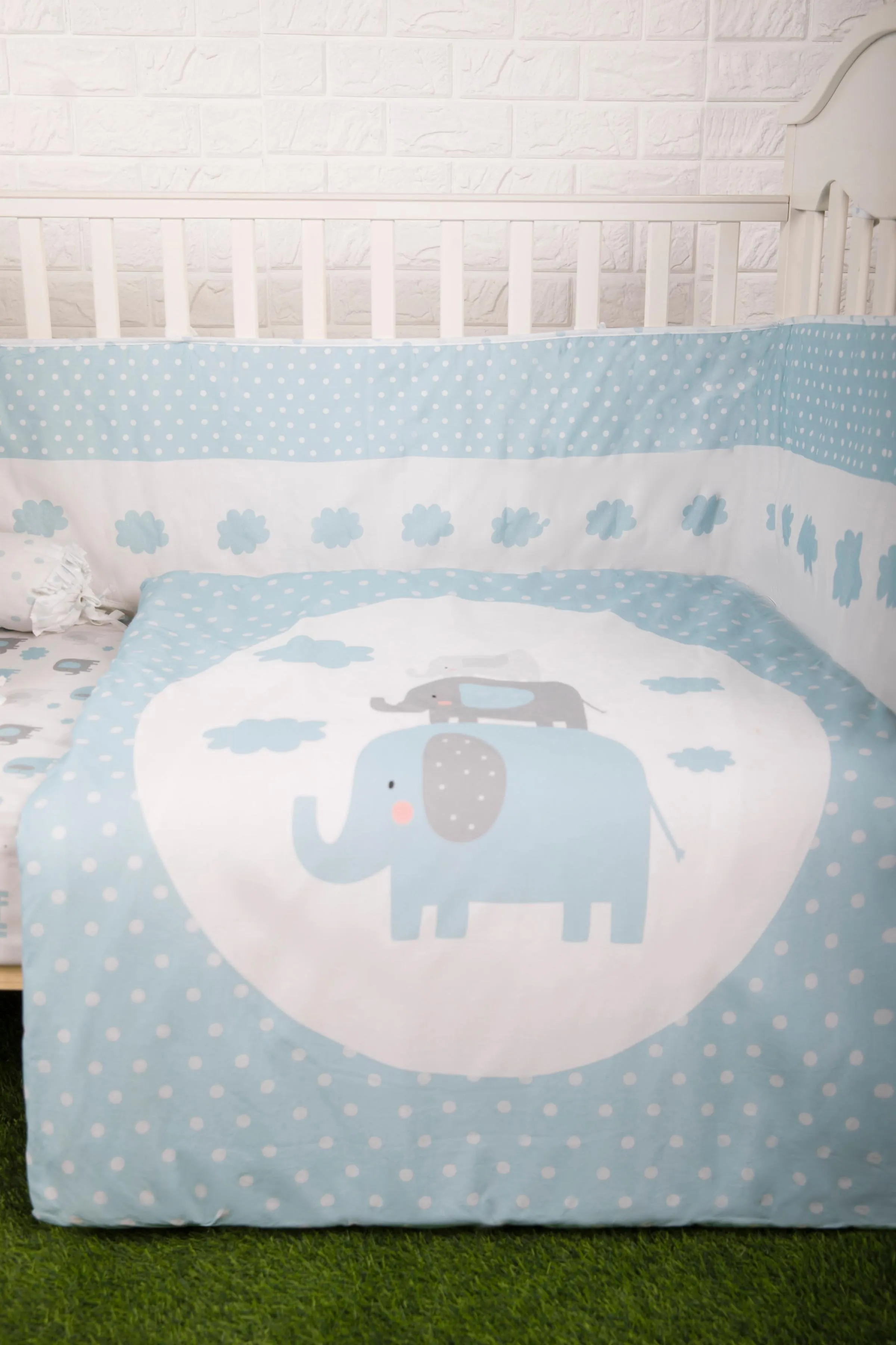 Elephant - Baby Cot